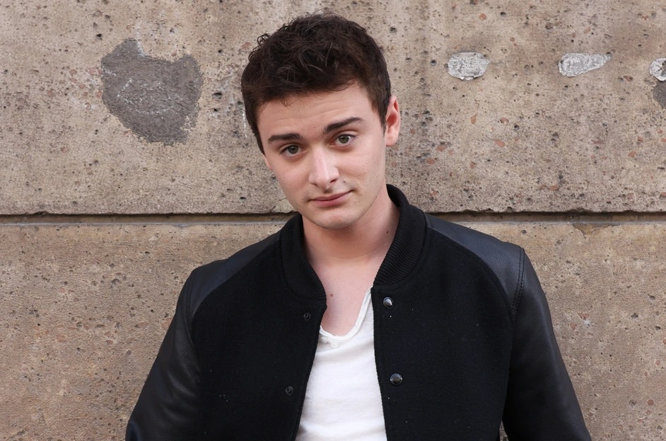 Aktor Stranger Things Noah Schnapp Akui Dirinya Gay Lewat TikTok Gue