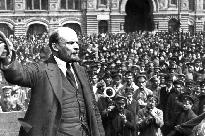 Lenin Runtuhkan Tsar: Revolusi Rusia dan Lahirnya Komunis Dunia - Semua  Halaman - National Geographic