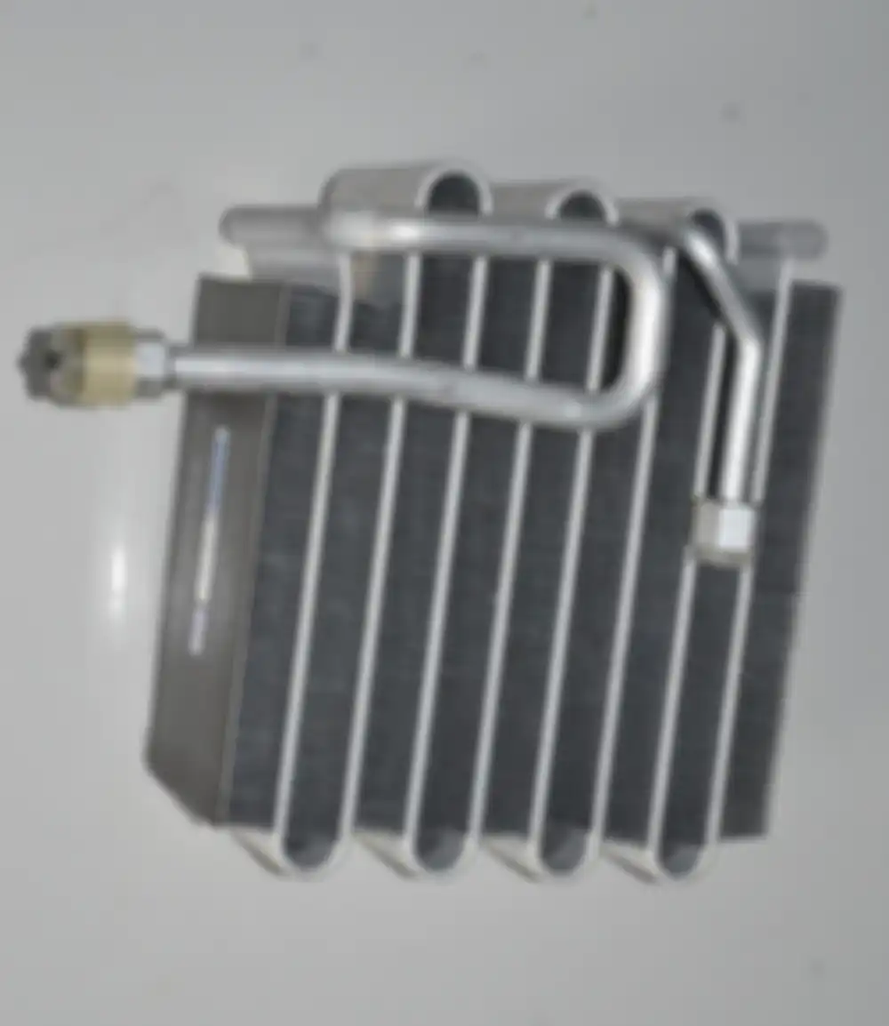 Evaporator AC mobil. Inilah sarang bakteri dan penyakit yang akan menginfeksi penumpang mobil.