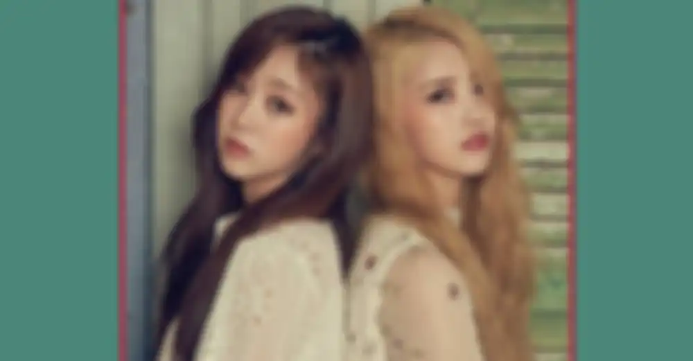 Mijoo dan Jisoo Lovelyz