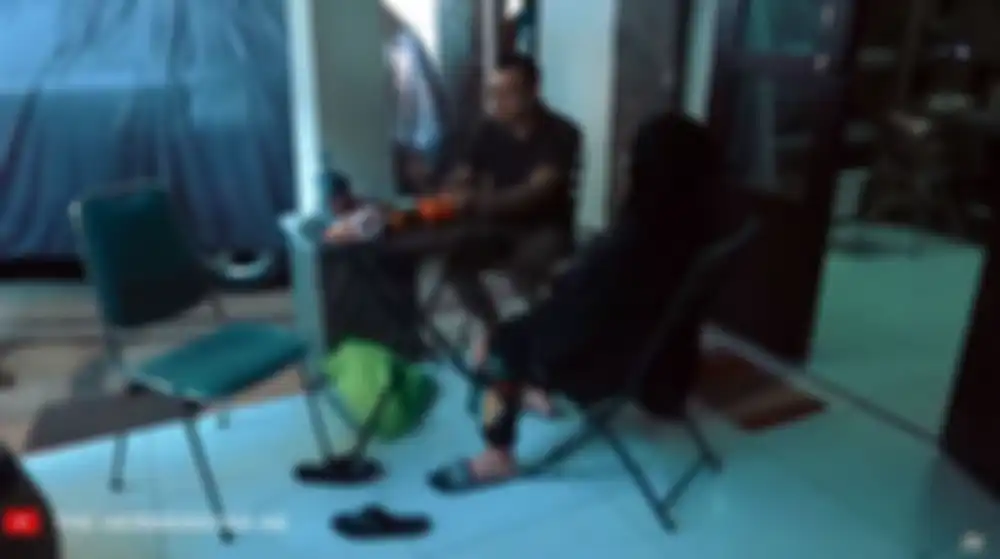 Bagian teras rumah orangtua Anang Hermansyah di Bandung, Jawa Barat.