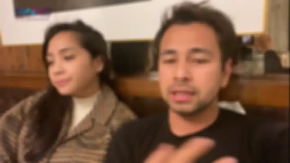 Raffi Ahmad dan Nagita Slavina jelaskan kronologi hilangnya koper di bandara Turki.