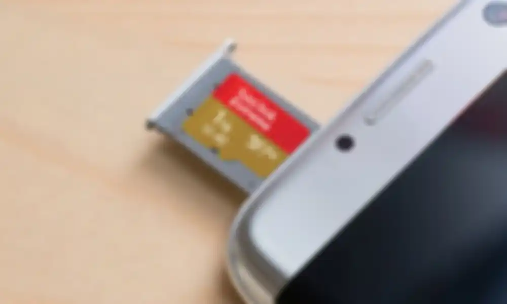 Bisa diaplikasikan untuk beberapa tipe smartphone