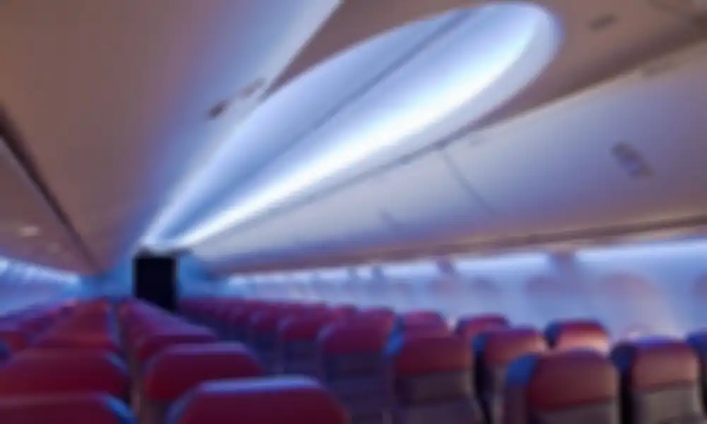 Interior kabin Boeing 737 NG yang sudah ditingkatkan dari seri sebelumnya