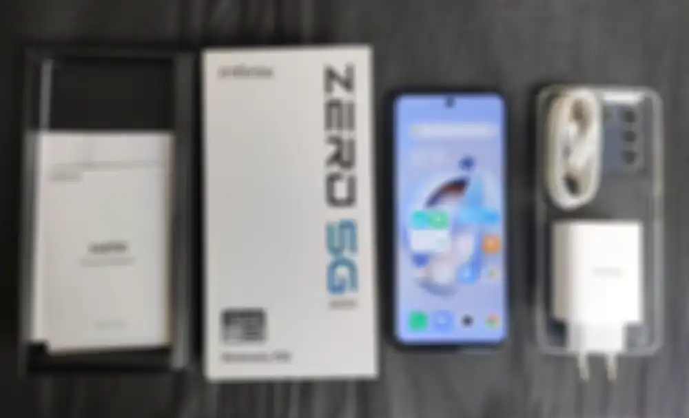 Isi kotak penjualan Infinix Zero 5G 2023