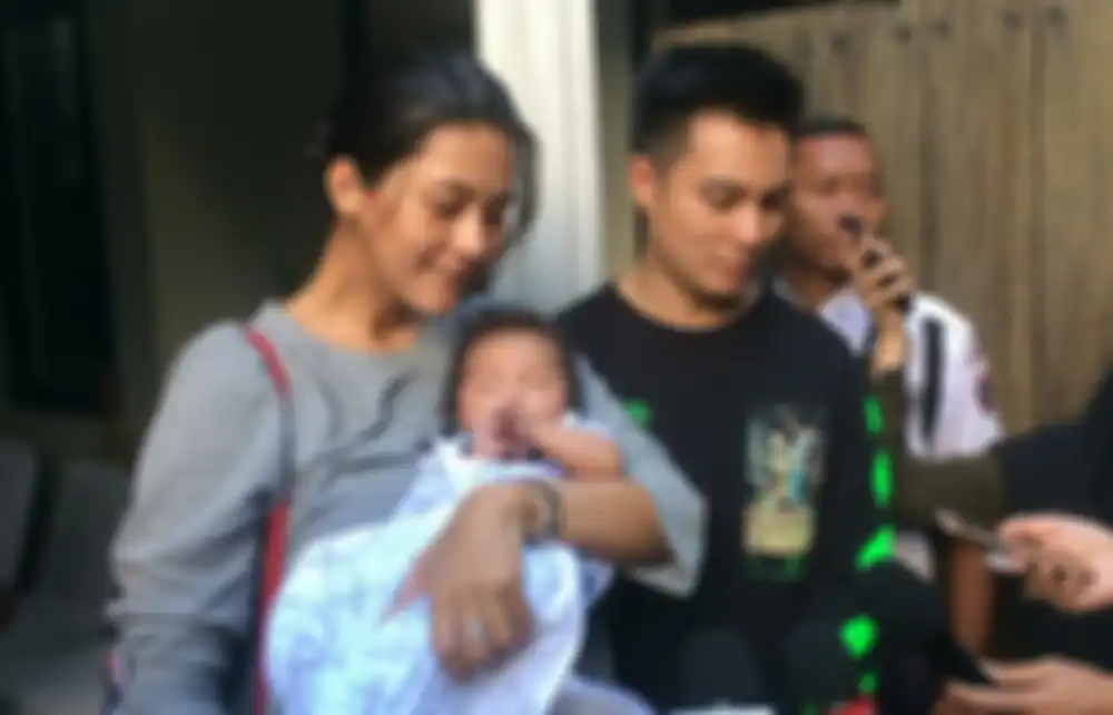 Baim Wong dan Paula Verhoeven saat ditemui Grid.ID di kawasan Pejanten Barat, Jakarta Selatan, Kamis (20/2/2020).