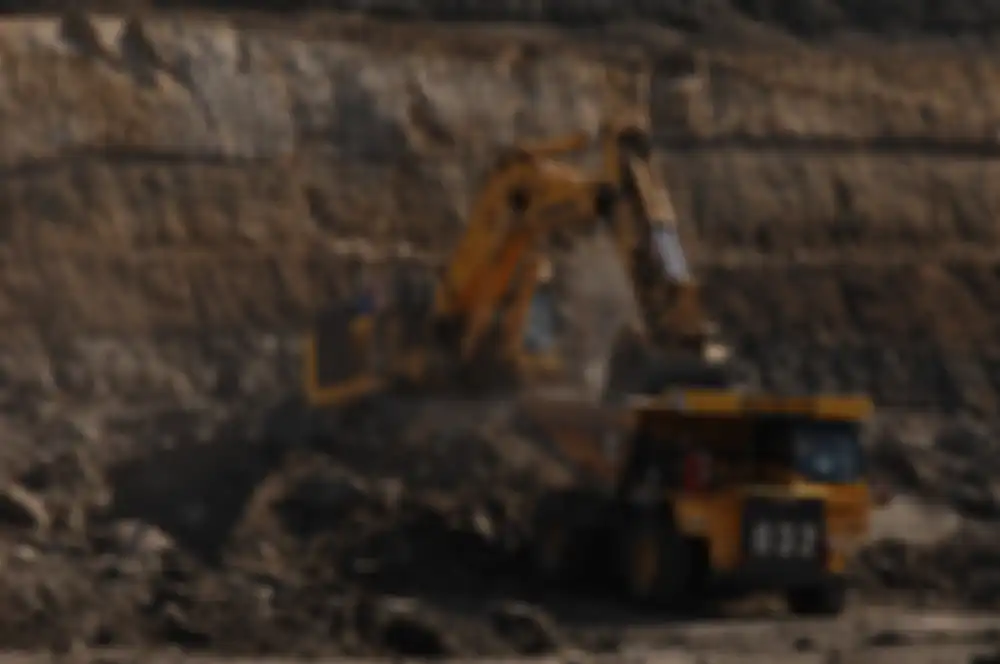 Proses penambangan batu bara di wilayah Kalimantan Timur. Indonesia memiliki cadangan terbukti batu bara yang bisa diproduksi sampai tahun 2100 alias tinggal 80 tahunan lagi. 