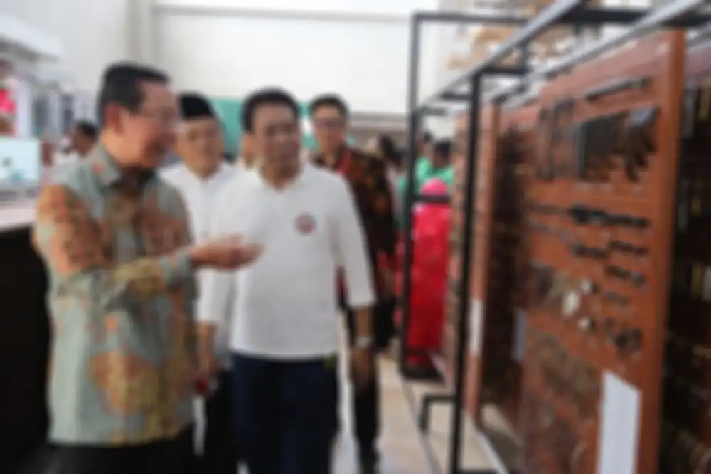 Abadi Klender Center