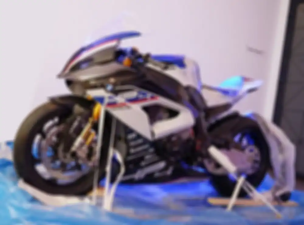 BMW HP4 Race