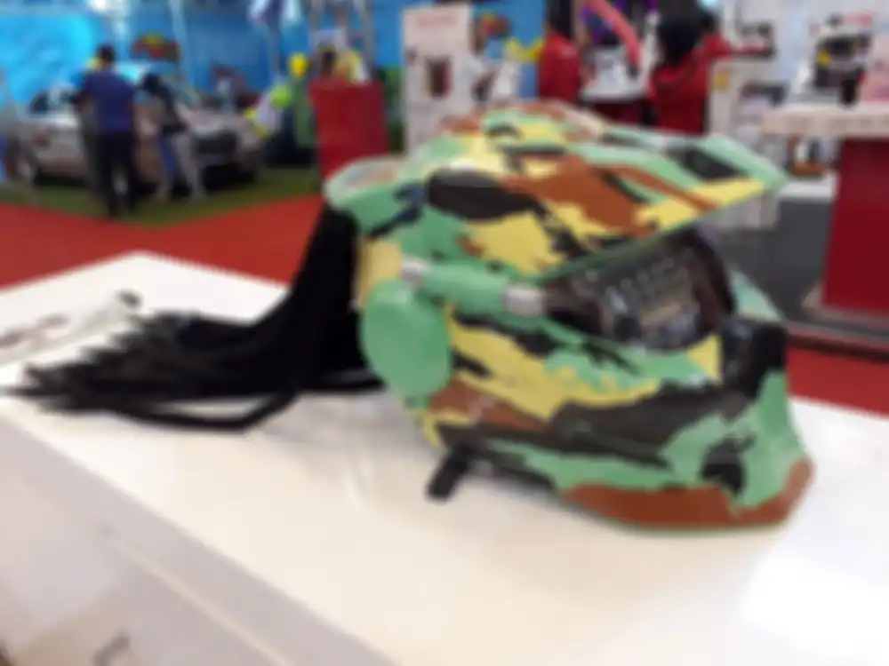 Helm JPX Predator