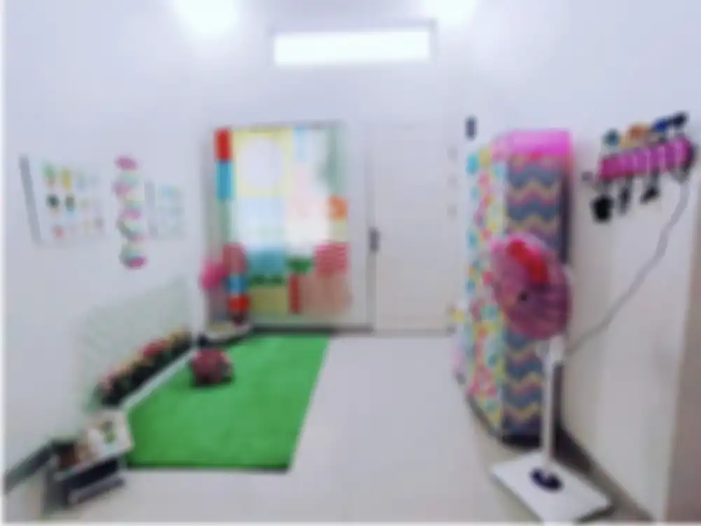 Minta istri memilih desain ruang tamu lesehan nan cantik ini buat di rumah type 36. Bujetnya gak bikin nangis. Lihat 7 foto hasilnya yuk.