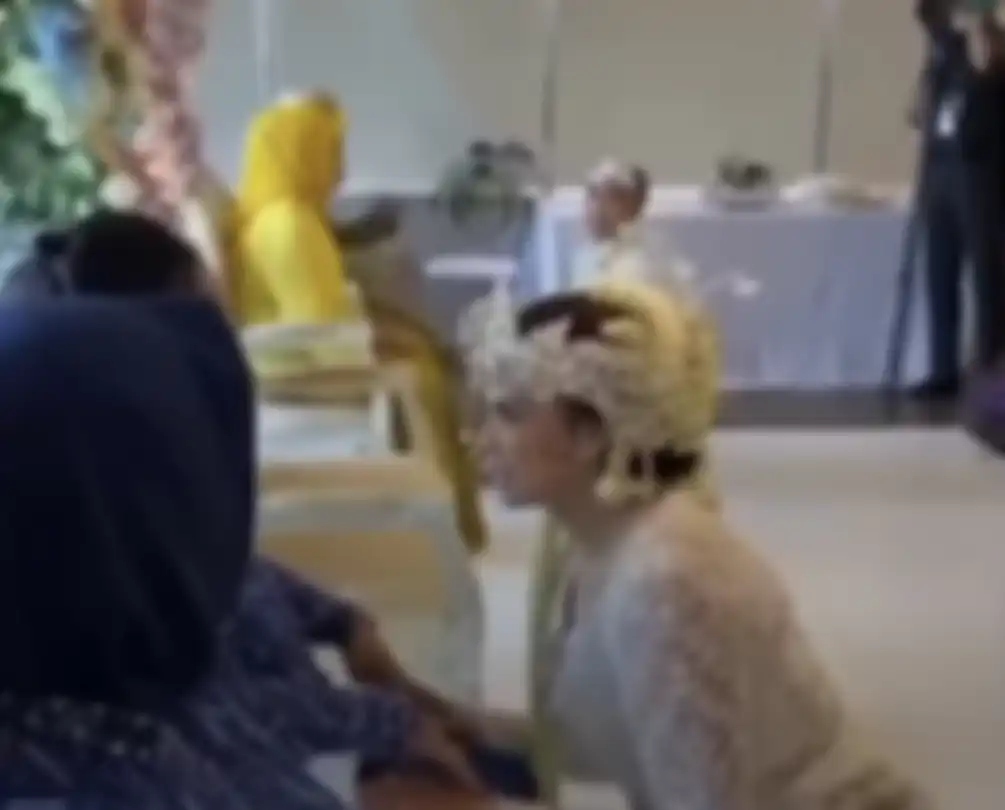 Inilah sosok Idham Mase, baru 6 hari nikmati bulan madu dengan Catherine Wilson sudah tanggung utang yang fantastis. Lihat foto profilnya.