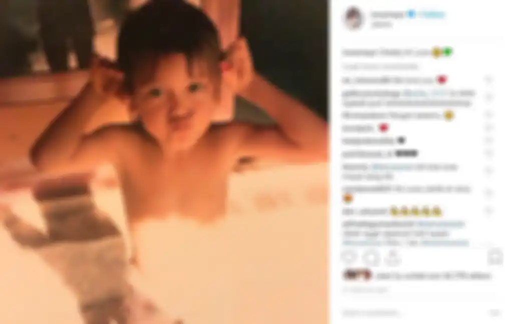 Unggahan Luna Maya di hari pernikahan sang mantan curi perhatian netizen