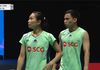 Hasil Final Singapore Open 2025 - Dechapol Puavaranukroh Ukir Sejarah, Ganda Campuran Thailand Menggila Bungkam Duo Kidal