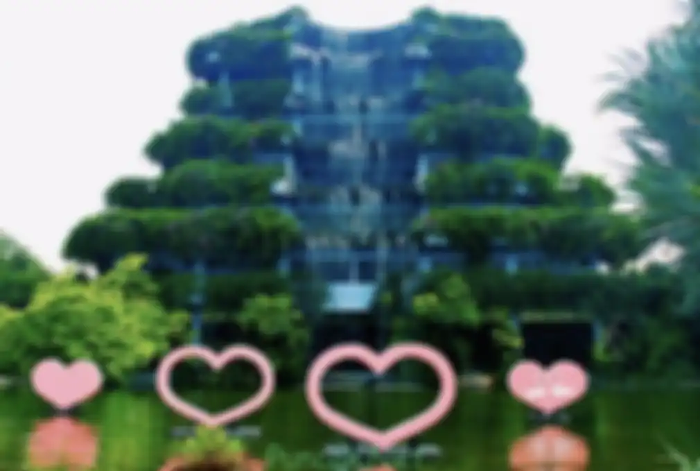 Jangan pergi jauh-jauh dari Jakarta. Ternyata ini 9 tempat wisata di Bogor yang cocok buat dapat foto aesthetic ala selebgram. 