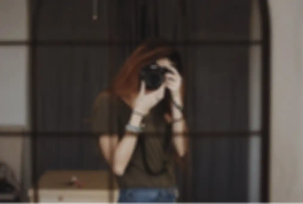 Inilah cara foto aesthetic ala TikTok yang sedang populer. Ternyata segampang ini kok. Jadi, wajib dicoba dari sekarang.