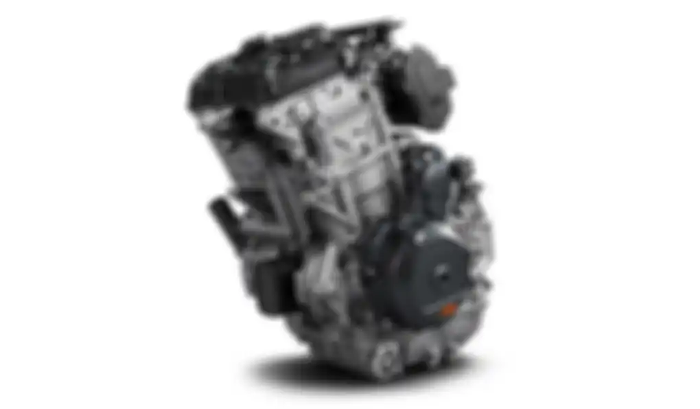 Mesin KTM 890 Duke R 2020 dengan kapasitas yang lebih besar.