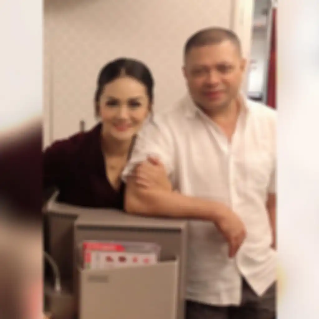 Krisdayanti dan Raul Lemos