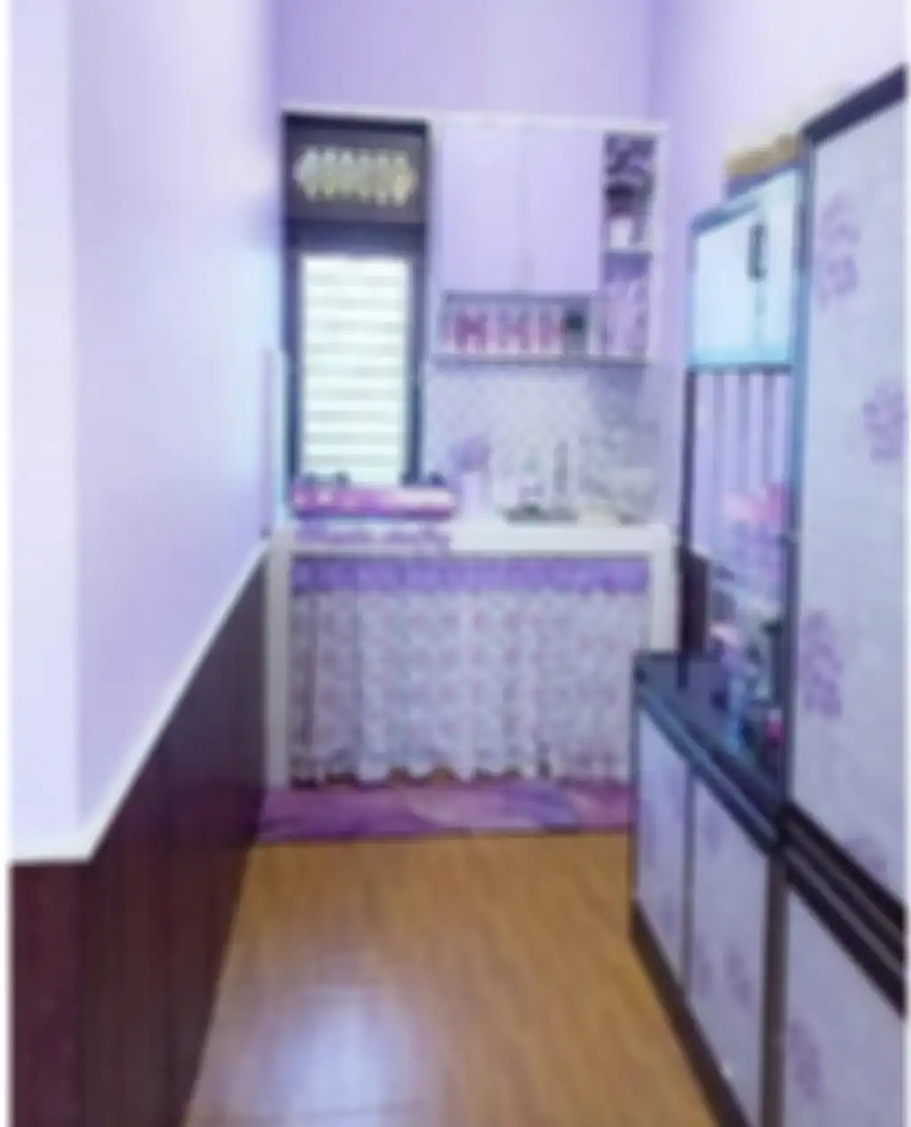 Inilah desain dapur mungil sederhana yang dijamin murah buat rumah minimalis. Sisa bujet bisa buat healing loh. Intip 9 foto inspirasinya.