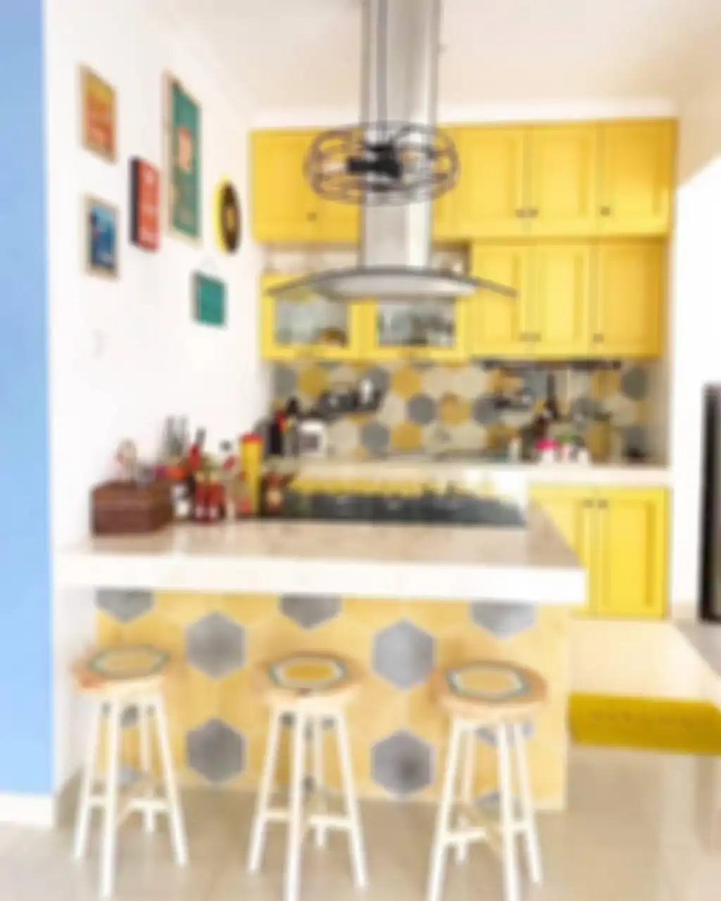 Begini caranya agar desain dapur kecil menjadi semakin efisien. Foto hasilnya langsung ditiru tetangga. 
