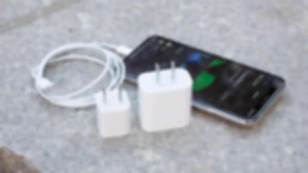Para perusahaan pembuat hape sepakat untuk membuat charger 65W