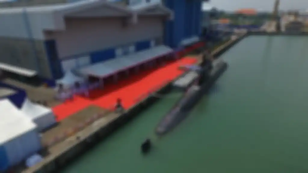 Kapal selam Alugoro-405 dalam peresmiannya di galangan PT PAL Indonesia