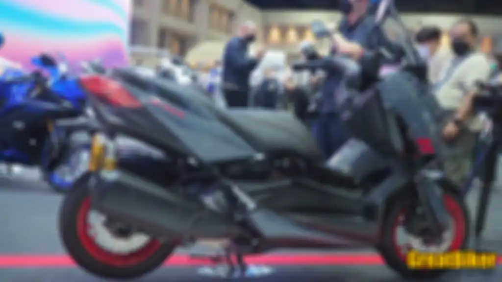 Yamaha XMAX SP 2022 hadir dengan beberapa peningkatan
