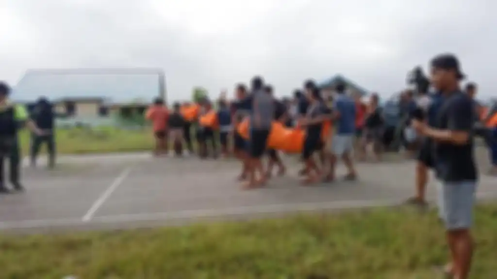 Kapolda Papua Mathius Fakhiri sempat melarang anak buahnya mengejar KKB Papua. Warga kampung kembali dibunuh dengan cara keji.