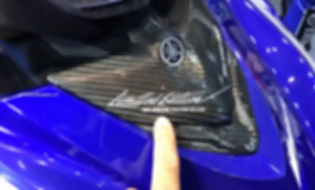 Yamaha MX King 155 VVA edisi terbatas, ada identitas ini.