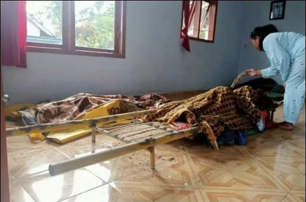Foto Rumini semasa hidup menjadi inspirasi di mana-mana. Kisah Rumini benar-benar mampu memantik nilai-nllai humanis dari netizen.