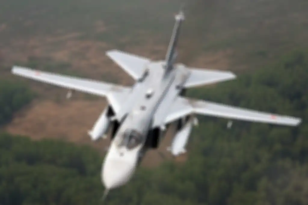 Jet tempur Sukhoi Su-24