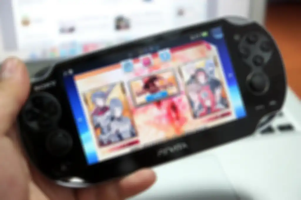 Konsol game PS Vita