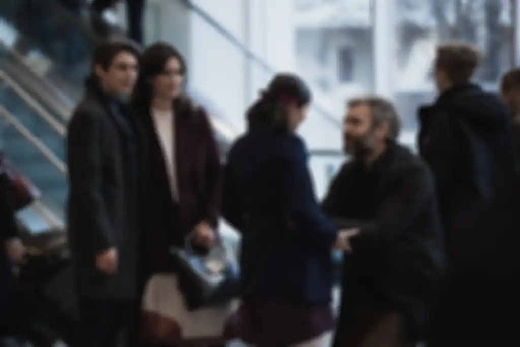 Matthew Finlan as "Gunnar", Julia Stiles as "Tricia", Isabelle Fuhrman as "Esther", and Rossif Sutherland as "Allen" in Orphan: First Kill from Paramount Players, eOne, and Dark Castle Entertainment.