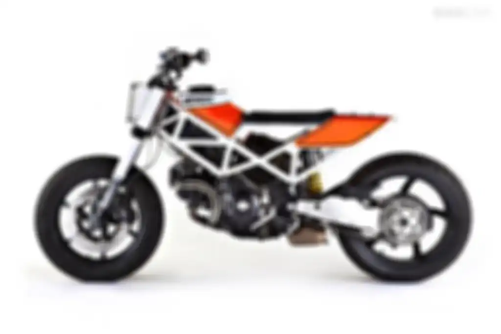 Ducati Multistrada custom supermoto besutan Ad Hoc Cafe Racer
