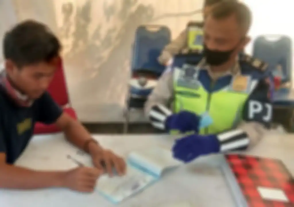 Penindakan pelanggar PSBB di Kota Makassar dan Kabupaten Gowa.
