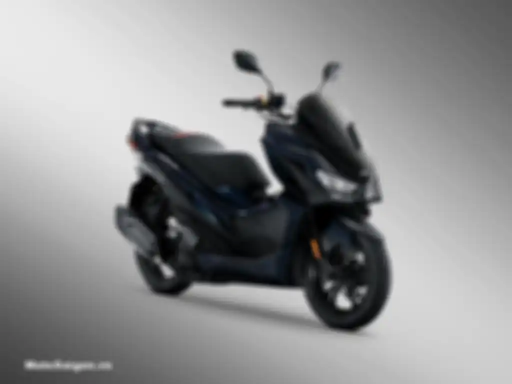 Tampilan motor baru GPX Drone, skutik pesaing Yamaha NMAX dan Honda PCX 150.