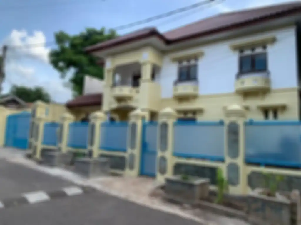 Pantauan Grid.ID pada Selasa (23/1/2023), sudah tidak ada lagi pengerjaan di rumah Tiko di kawasan Cakung, Jatinegara, Jakarta Timur.  