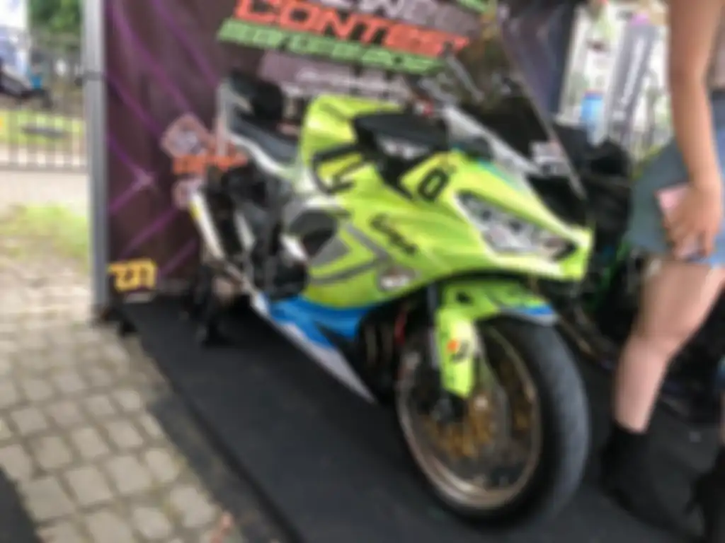 Kawasaki ZX-6 mendapatkan modifikasi