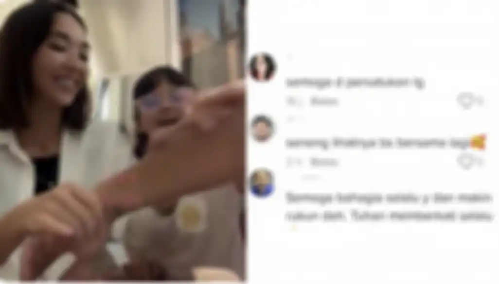 Respons Gading Marten bikin heboh netizen usai kepergok dielus-elus mantan istrinya. Foto Gisel sampai ikut dikomentari. 