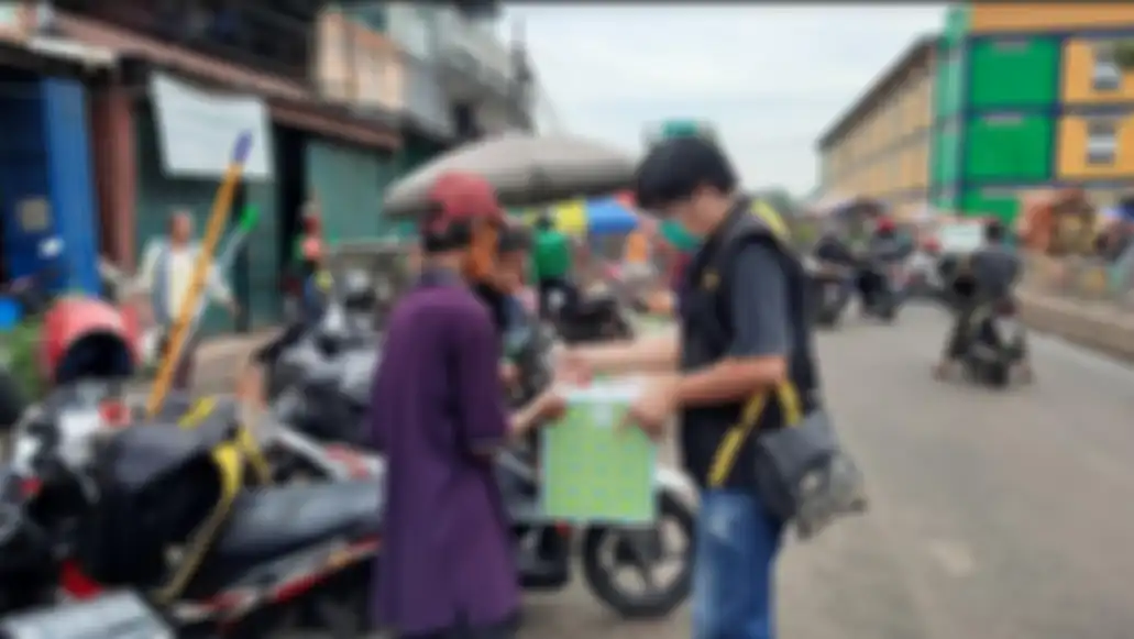 Skywave Owner Club Blusukan Ke Pasar Tradisional bagikan Masker Gratis-1