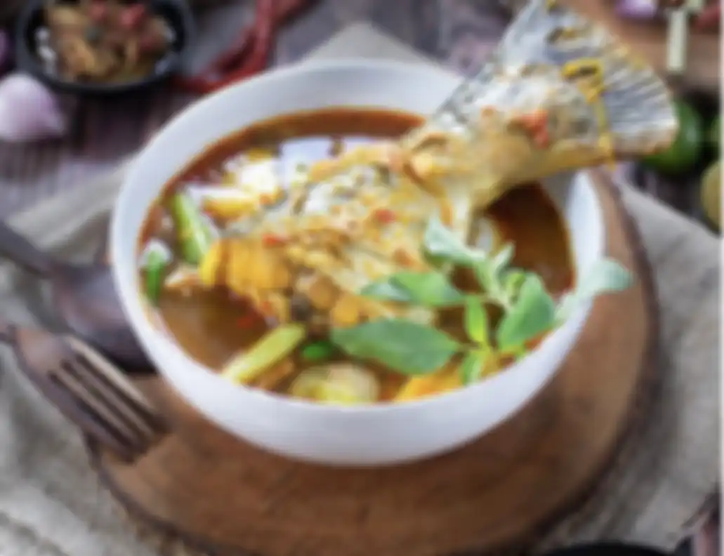 Pindang Patin Ekor salah satu menu dari rumah makan Pindang 77 Bengkulu.