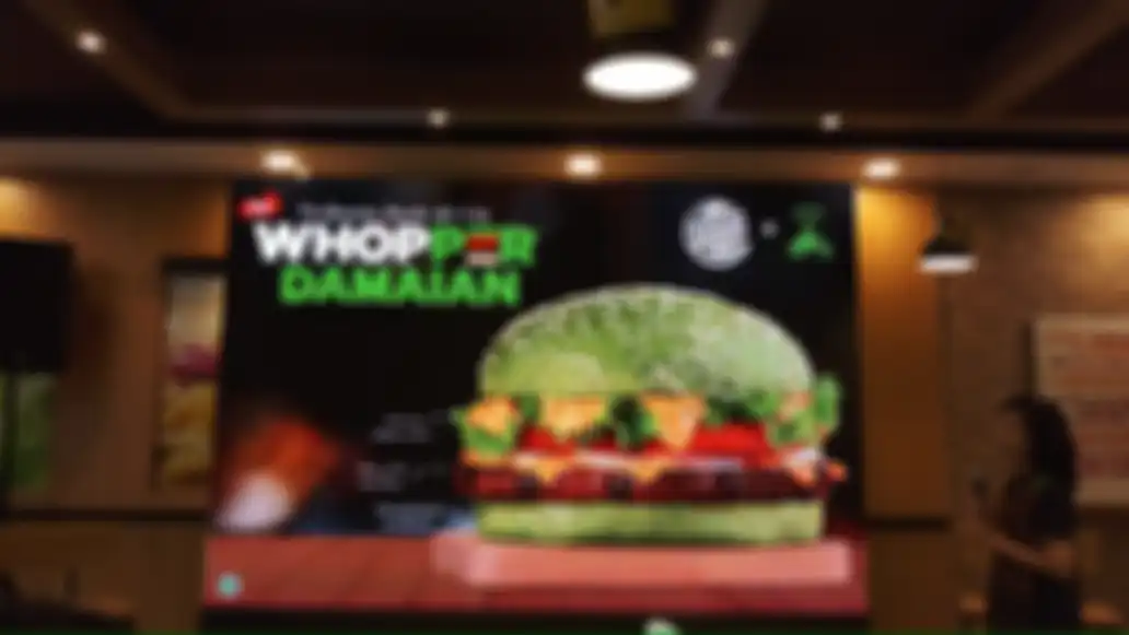 Menu WHOPPER Rupa dari Burger King