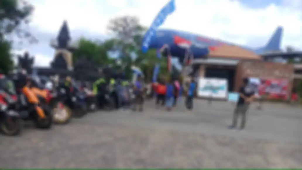 Acara Turing Merdeka dan Nobar MotoGP yang digelar YRFI Bali