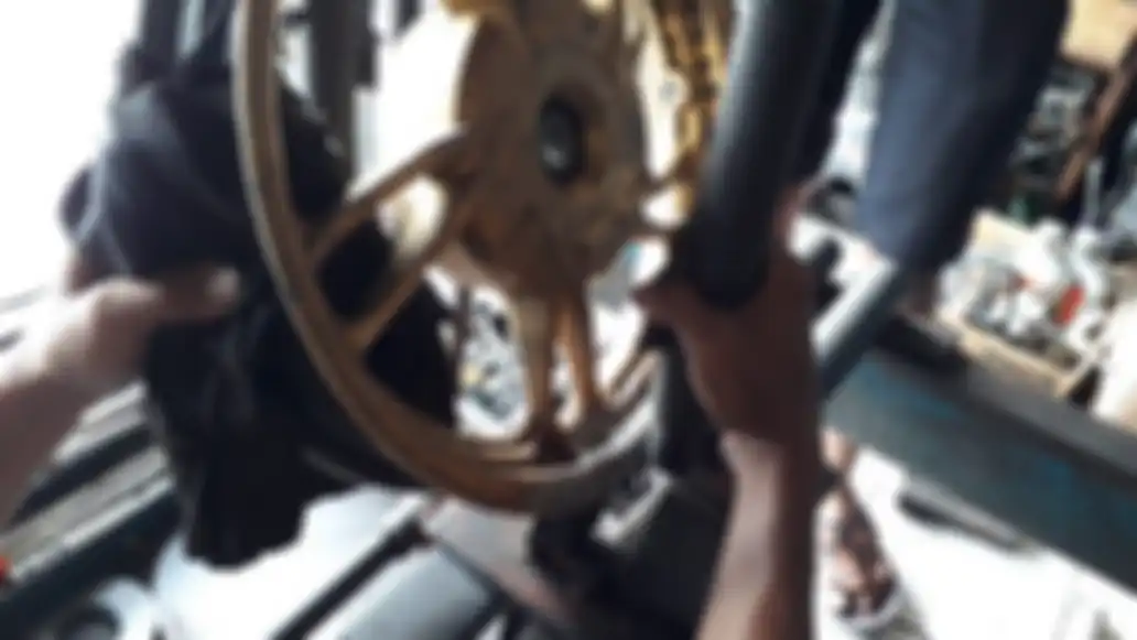 Proses press pelek