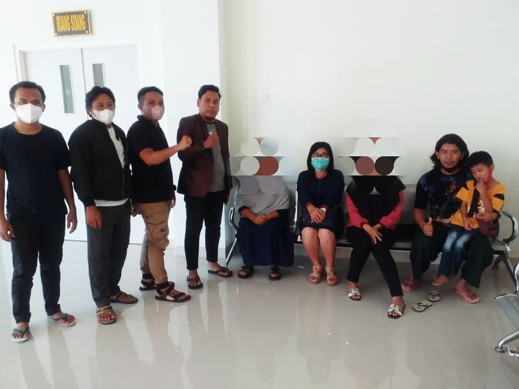 Kapolsek Parigi yang bejat itu akhirnya dipecat. Dari keputusan sidang etik, Iptu IDGN resmi diberhentikan secara tidak hormat.