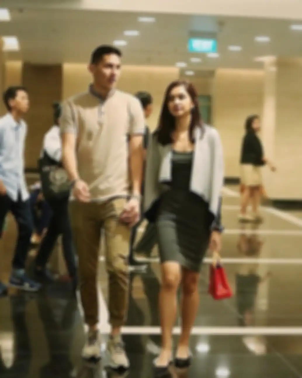 Fashion Mikha Tambayong
