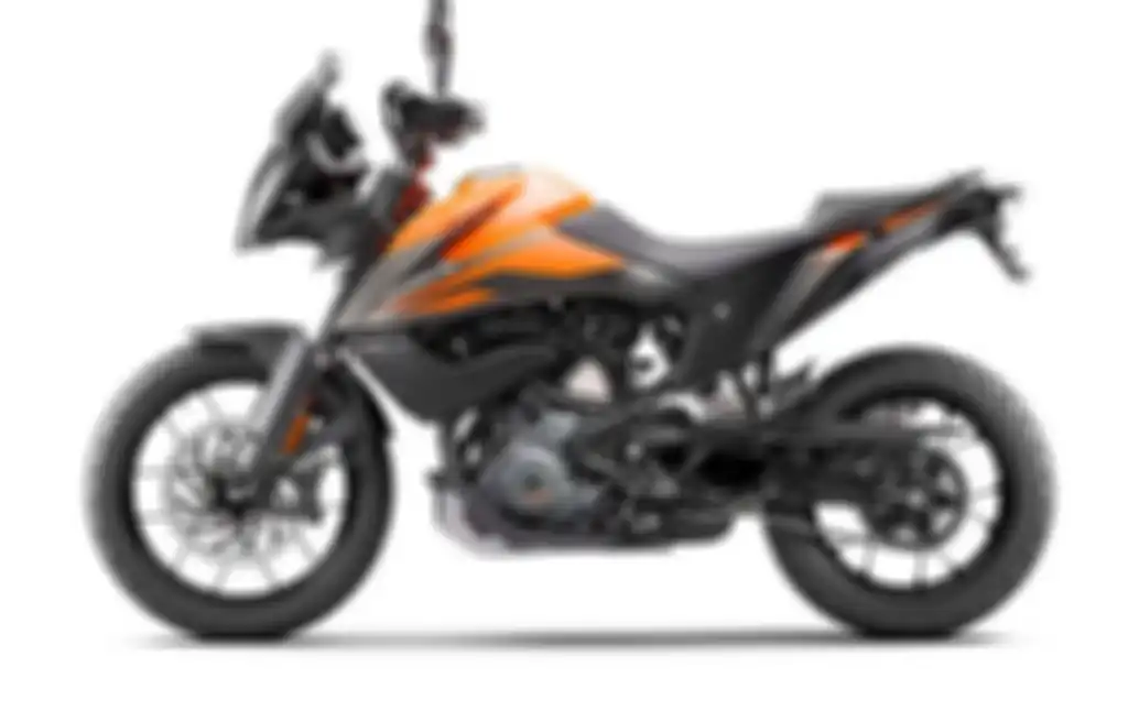 Tampak samping KTM 390 Adventure