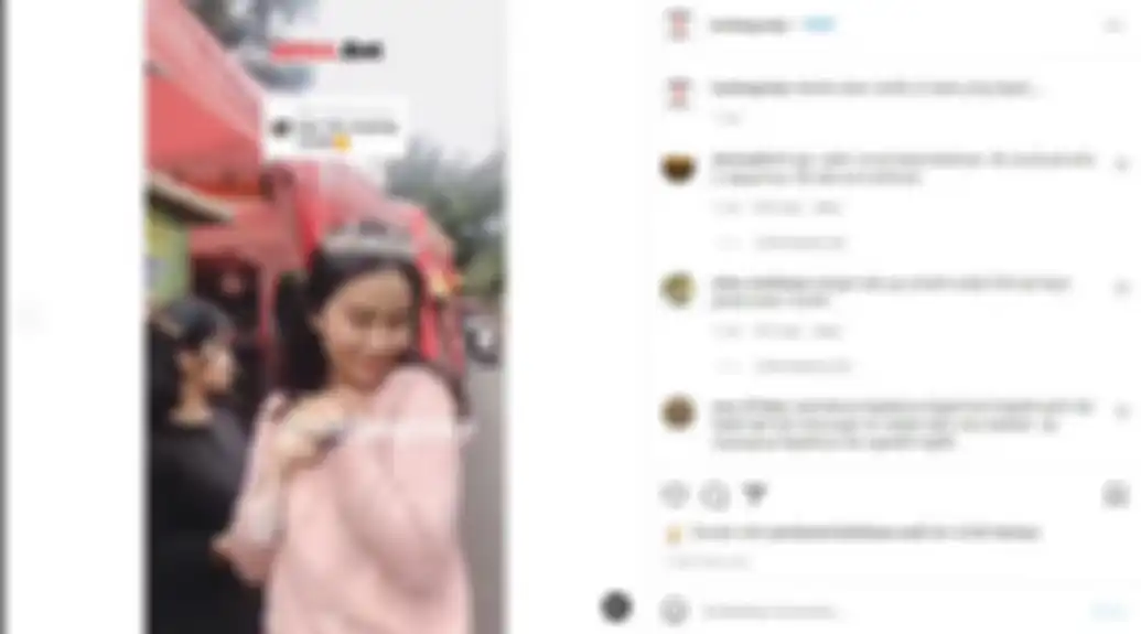 Mayang dipuji tampil cantik.