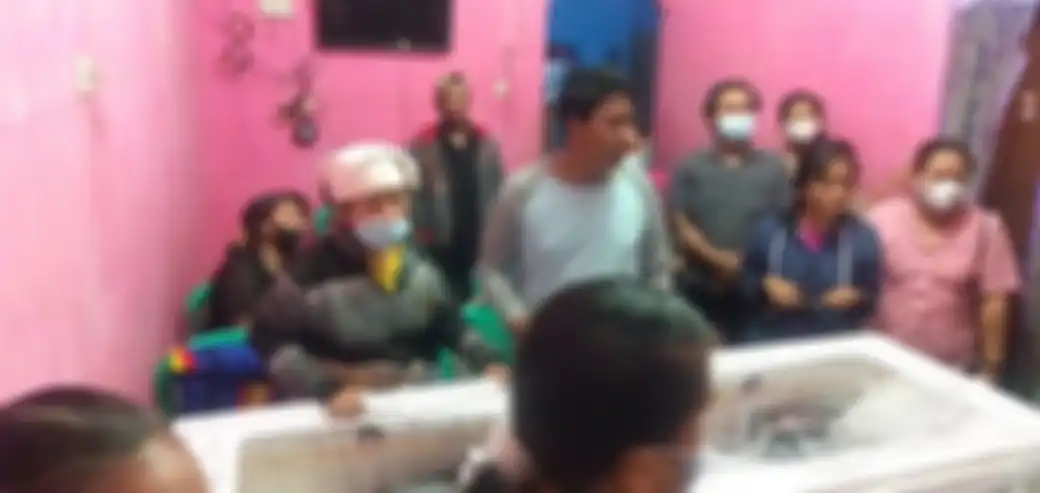 Poltak Pasaribu yang meninggal dengan cara tragis sudah meninggalkan duka yang mendalam bagi Lasti Silitonga dan kedua anak mereka. 