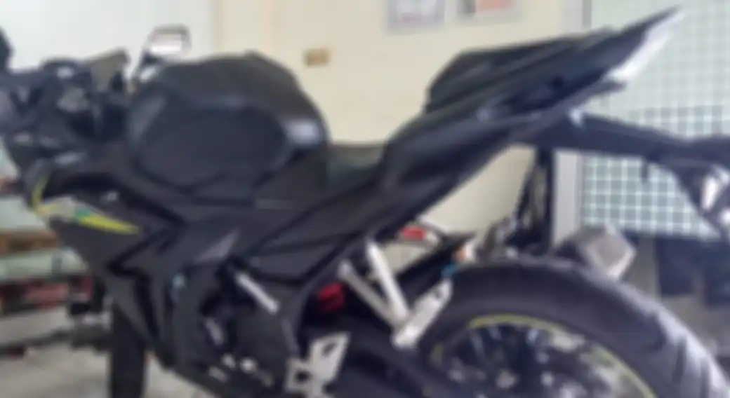 Bodi kit CBR250RR di CBR 150